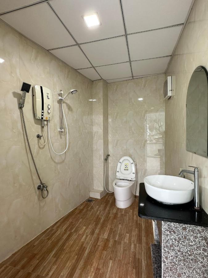 Appartamento Q House- Nhà nguyên căn 4 phòng ngủ Quy Nhon Esterno foto