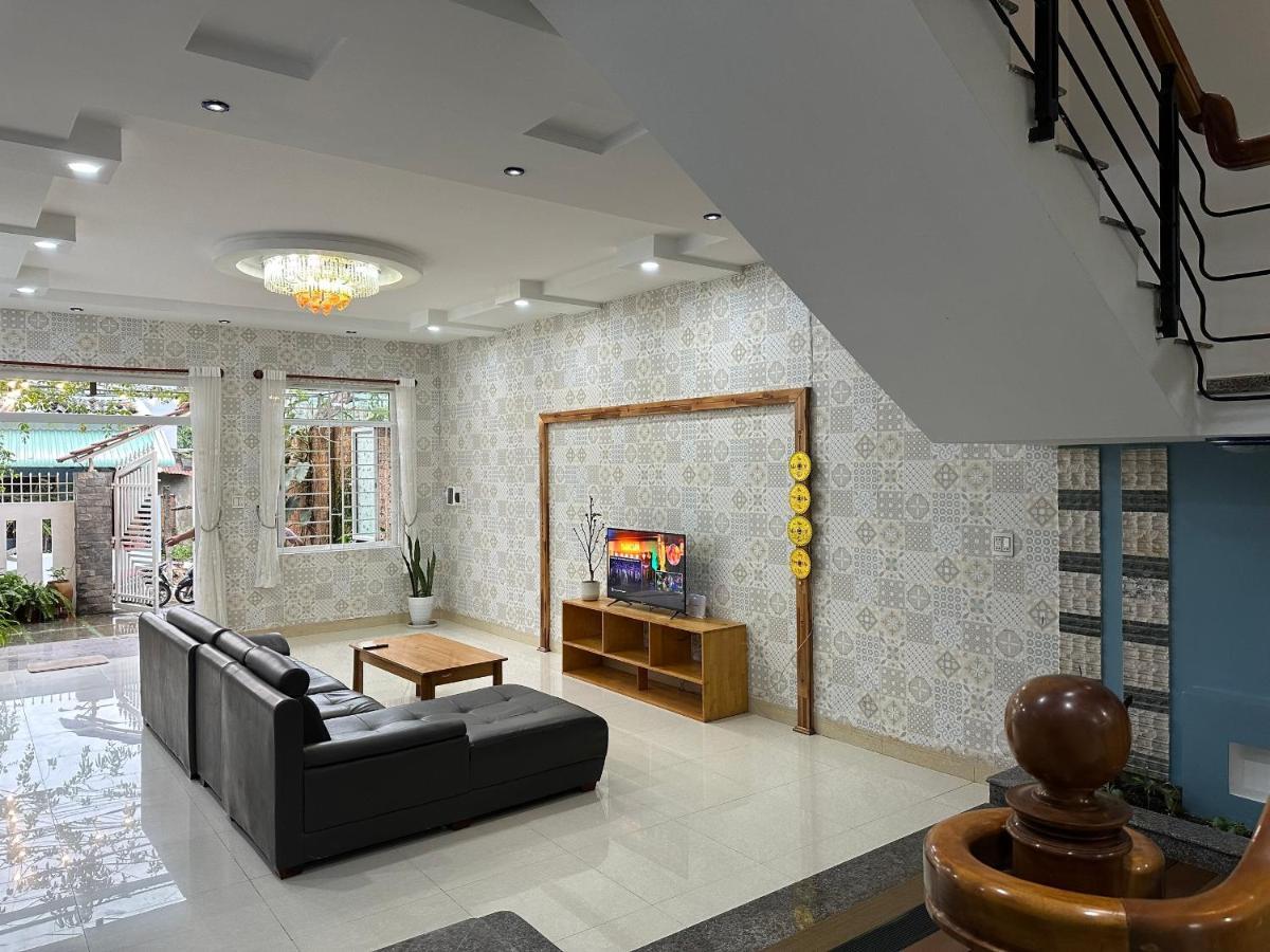 Appartamento Q House- Nhà nguyên căn 4 phòng ngủ Quy Nhon Esterno foto