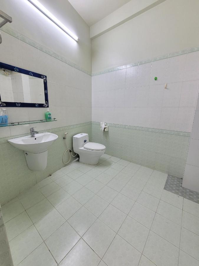 Appartamento Q House- Nhà nguyên căn 4 phòng ngủ Quy Nhon Esterno foto